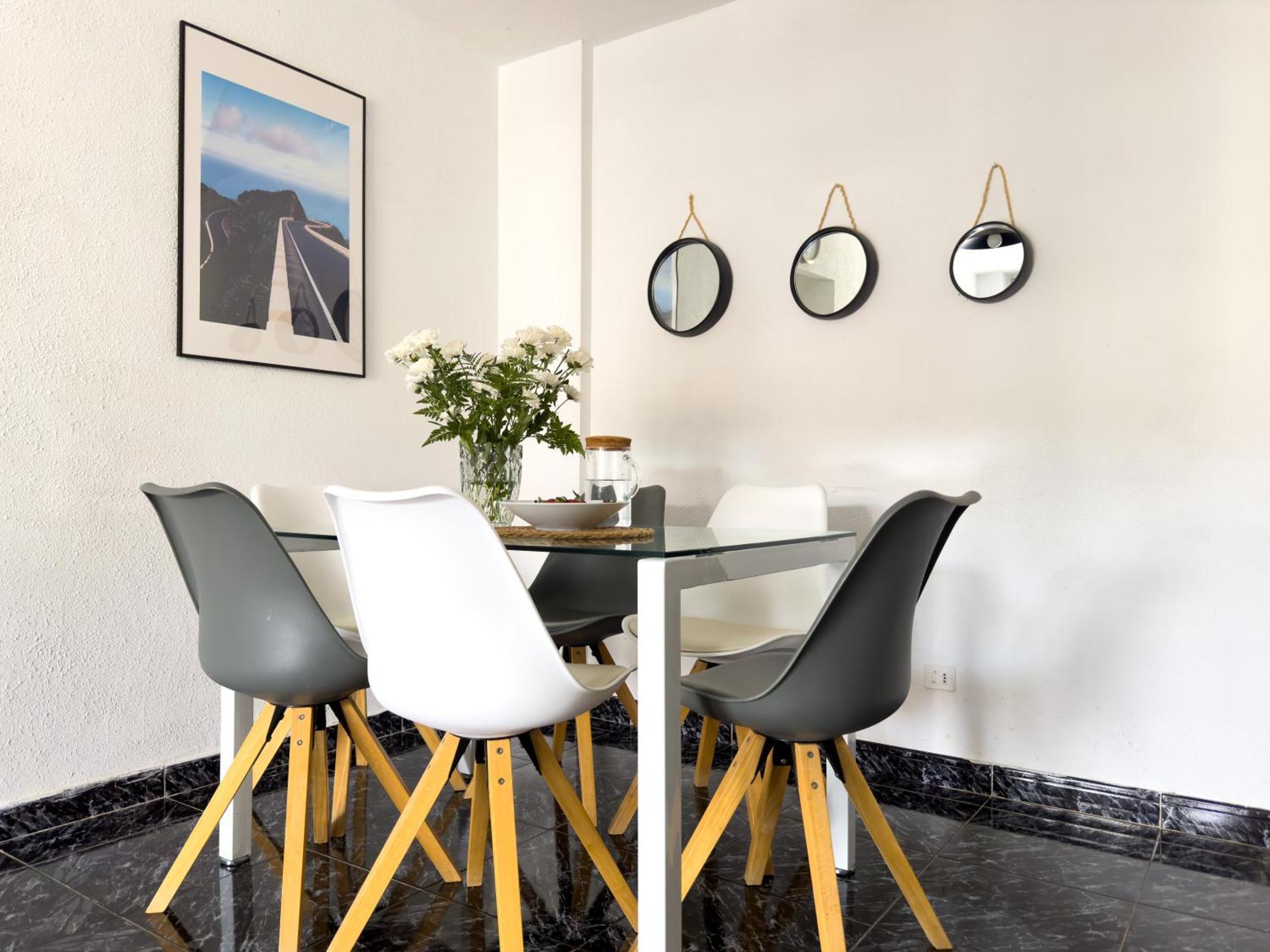 Amazing 3-Bedroom Apartment. Pool And Sea View! Los Cristianos  Exterior foto